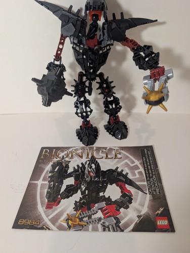 100 complete retired lego - complete,